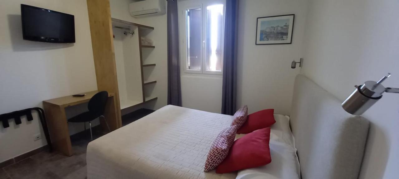 Hotel Du Golfe Bonifacio  Kültér fotó